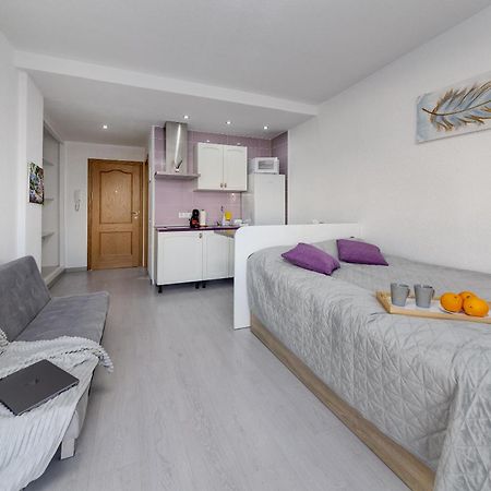Apartment Near Beach, Playa Del Cura تورّيفيِخا المظهر الخارجي الصورة